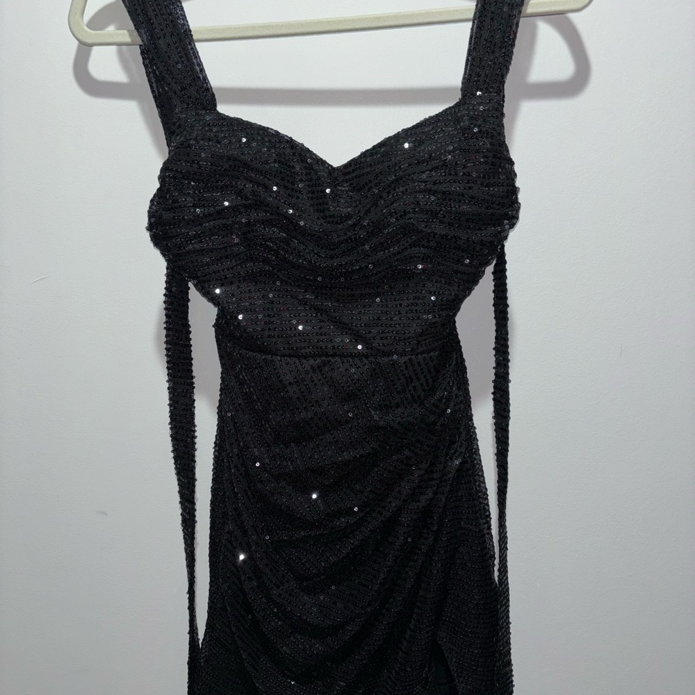 Elegant Black Evening Dress